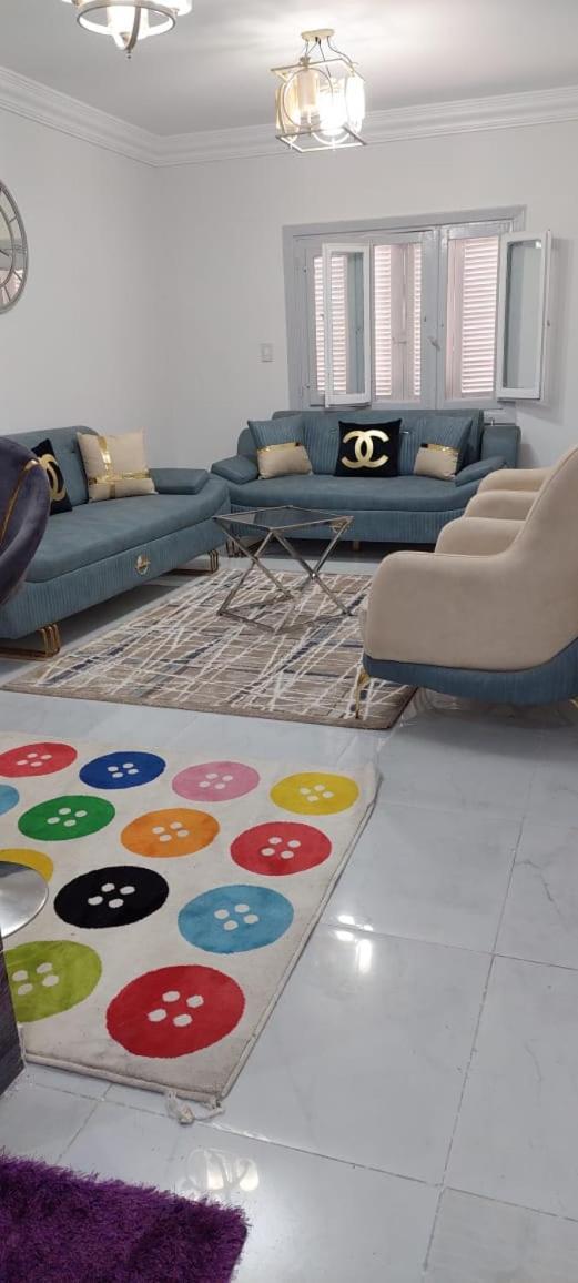 Nasr Cozy _ 2 Bedrooms Apartment